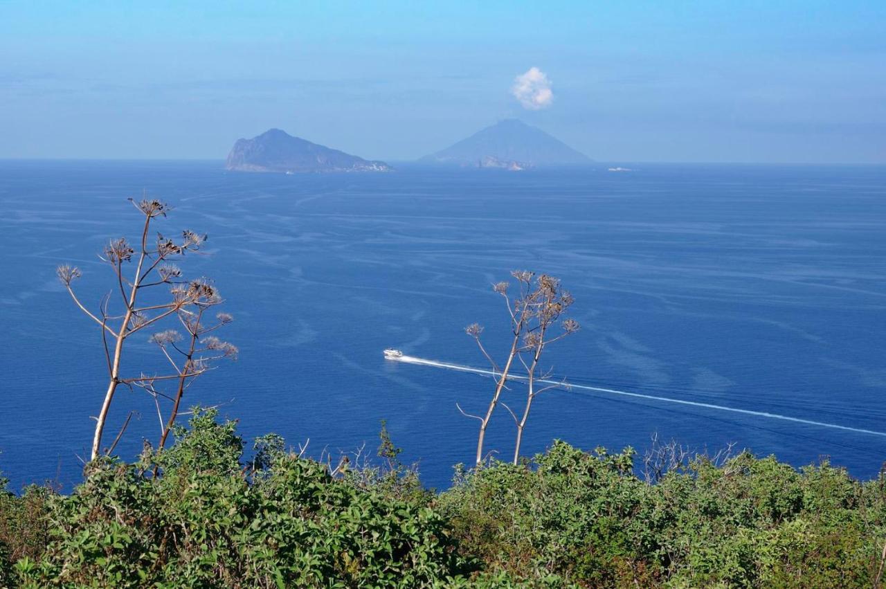 Villa A Lipari المظهر الخارجي الصورة